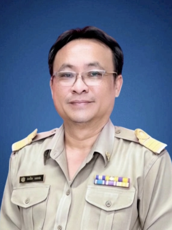 นาย สอาด สุรินทร์