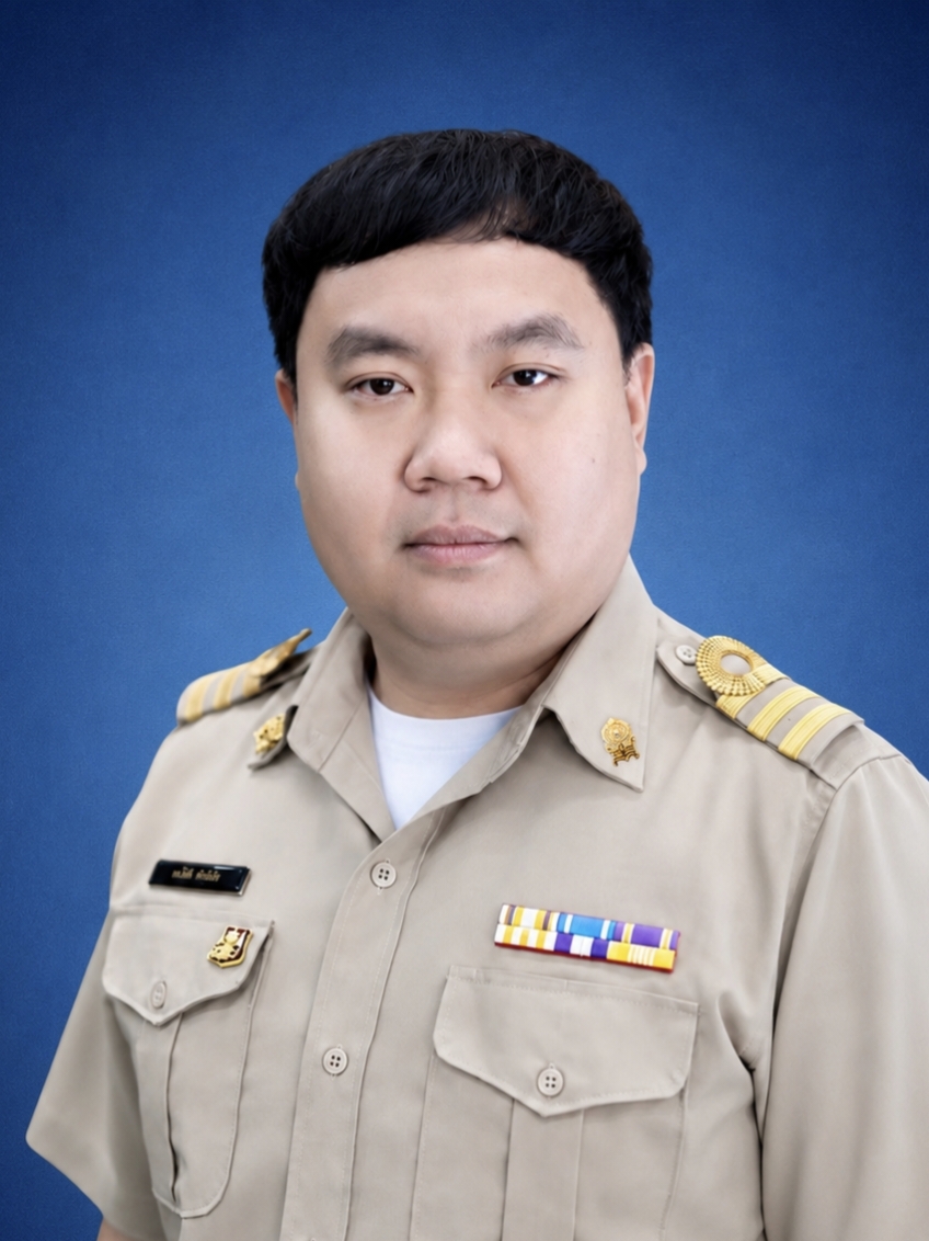นาย ธนโชติ ศิริธนวัต