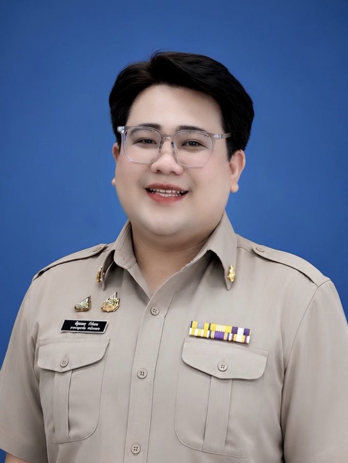 นาย อัฐณภณ คำโศรก